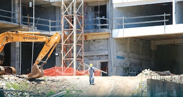 Extensión de crisis empeora proyecciones sobre el PIB