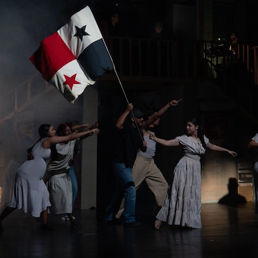 Rubén Blades sorprende en ‘Maestra Vida, el musical’ y recuerda a Willie Colón
