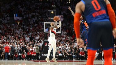 Con 50 puntos de Lillard, Blazers eliminan al Thunder en cinco juegos