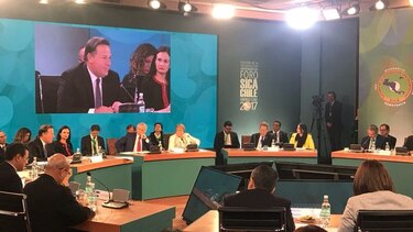 Varela propone en Chile el programa de investigación del delito transnacional