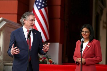 ¿Puede replicar Trump en Irán la estrategia que usó para forzar un cambio de gobierno en Venezuela?