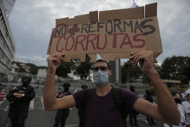 Tras aprobación de reformas electorales, Mesa Ciudadana hace llamado a una marcha para este 20 de octubre