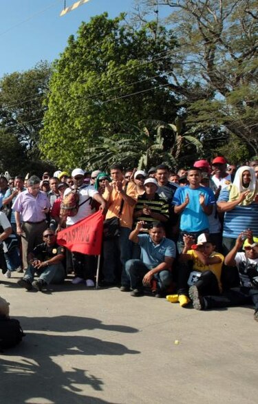 Trabajadores y GUPC siguen en negociaciones