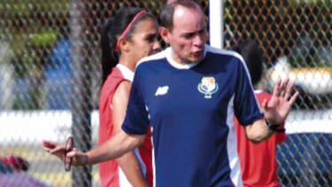 La selección femenina  cuenta las horas para su debut 