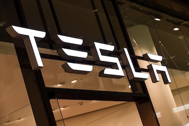 López Obrador avisa que no permitiría a Tesla instalarse en norte de México