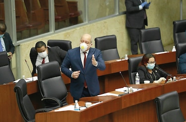 Matizan iniciativa para  intervenir proyectos privados