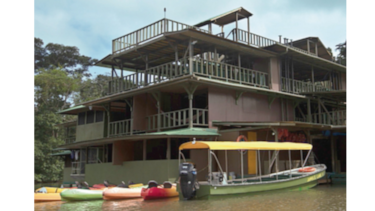 Evalúan extender plazo de salida del Canal a hotel flotante