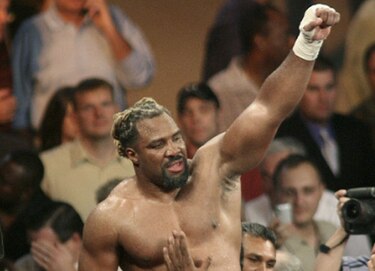 Excampeón Shannon Briggs llega este martes a Panamá