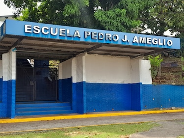 Padres de familia exigen auditoría y soluciones en la Escuela Pedro J. Ameglio