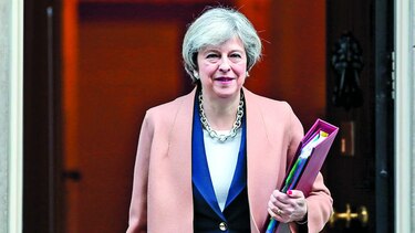 Rechazan pacto con el Reino Unido