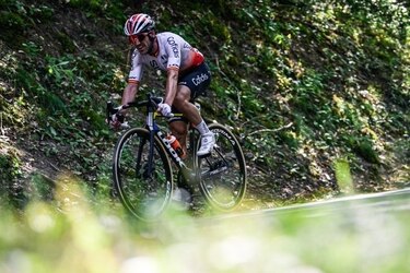 Ion Izagirre consigue la segunda victoria española en el Tour de Francia