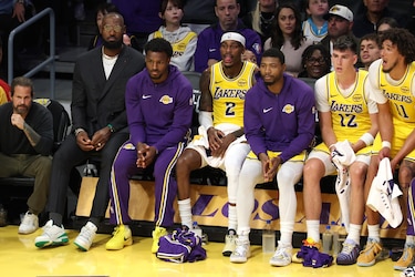 La NBA aprueba la venta de Los Angeles Lakers a Mark Walter