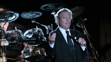 Julio Iglesias regresa a Lisboa en un concierto con su hijo Julio Iglesias Jr