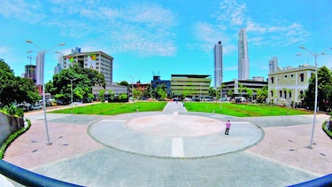 Instalarán comercios en parque de Calidonia
