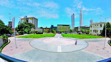 Instalarán comercios en parque de Calidonia