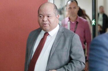 Víctimas sustentan oposición al amparo de Ricardo Martinelli
