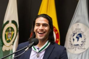 Falcao se entrena de manera diferenciada en Buenos Aires