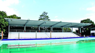 La piscina Eileen Coparropa estará lista en marzo, promete Roberto Arango