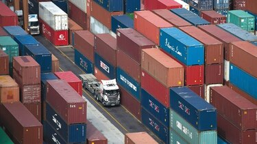 Crece superávit comercial