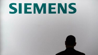 Siemens tiene planeado eliminar 2 mil 500 empleos en todo el mundo