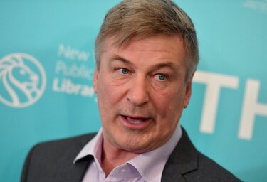 ‘Mi corazón está roto’, dice el actor Alec Baldwin luego de la tragedia en el rodaje de la película ‘Rust’
