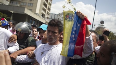 Leopoldo López pide a Pastrana que dé testimonio de lo que pasa en Venezuela