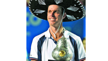 Querrey sorprende a Nadal en Acapulco