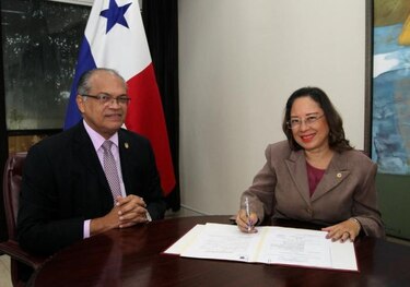 Nuevos embajadores toman posesión en la Cancillería