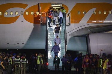 Cuál es el estado de los vuelos en Venezuela tras los anuncios de Trump y su gobierno sobre el cierre del espacio aéreo del país caribeño