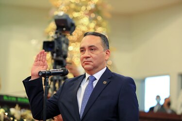 Congreso de El Salvador reelige a fiscal general que provocó crisis con Estados Unidos