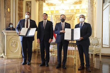 Oficializan decretos que regulan el uso medicinal del cannabis
