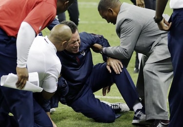 Técnicos de Texans y Broncos afrontan problemas de salud