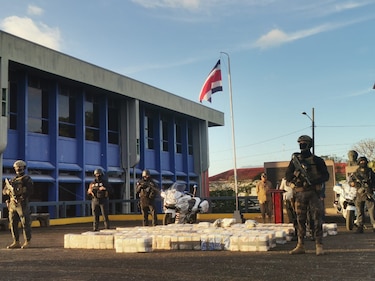 Costa Rica inaugura centro de operaciones contra el narcotráfico con apoyo de Estados Unidos