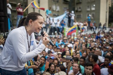 Estados Unidos da un plazo a Venezuela para habilitar a María Corina Machado