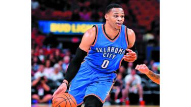 Westbrook logra el 52 triple-doble de su carrera