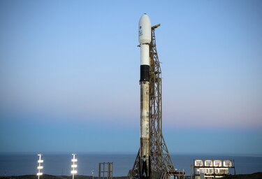 La NASA lanza una nave espacial para desviar un asteroide de su curso