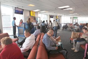 Clientes de la Zona Libre de Colón cuestionan procedimientos aduaneros