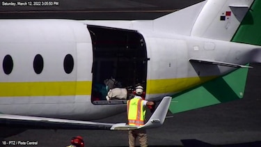 AAC suspende operaciones a Bocas Air por desprendimiento de puerta en pleno vuelo