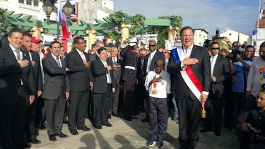 Celebración del 5 de noviembre en Colón: entre división e inauguración de obras