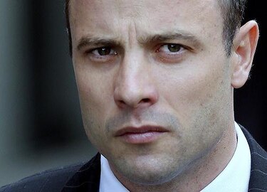 Fiscal pide a Pistorius ver foto de novia herida
