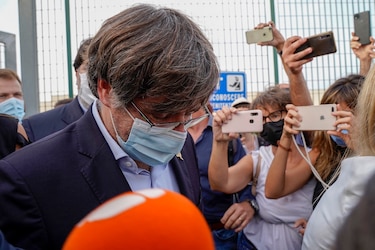 Líder catalán Carles Puigdemont salió de la cárcel de Cerdeña