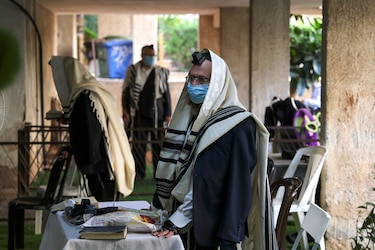 Israel, otrora ejemplo de la lucha contra el virus, reimpone un confinamiento parcial