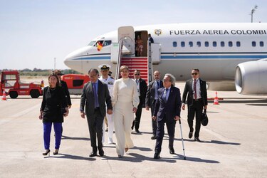 Gustavo Petro llega a Madrid en su primera visita de Estado a España