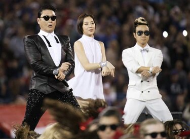 El mundo baila Gangnam Style, que roza mil millones de reproducciones