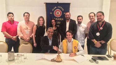 Club Activo 20-30 firma acuerdo con la Fundación por la Excelencia Educativa