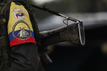 Hallan en Colombia complejo de disidencias de FARC con 800 granadas para ataques con dron