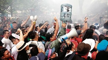 Salvadoreños dicen no a privatización del servicio de agua