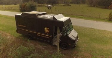 UPS quiere equipar a sus choferes con drones