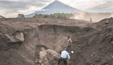 Forenses identifican seis nuevas víctimas de erupción del volcán