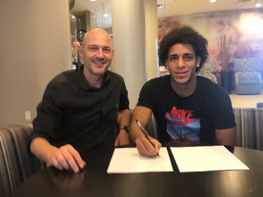 El panameño Adalberto Carrasquilla se une al Houston Dynamo de la MLS